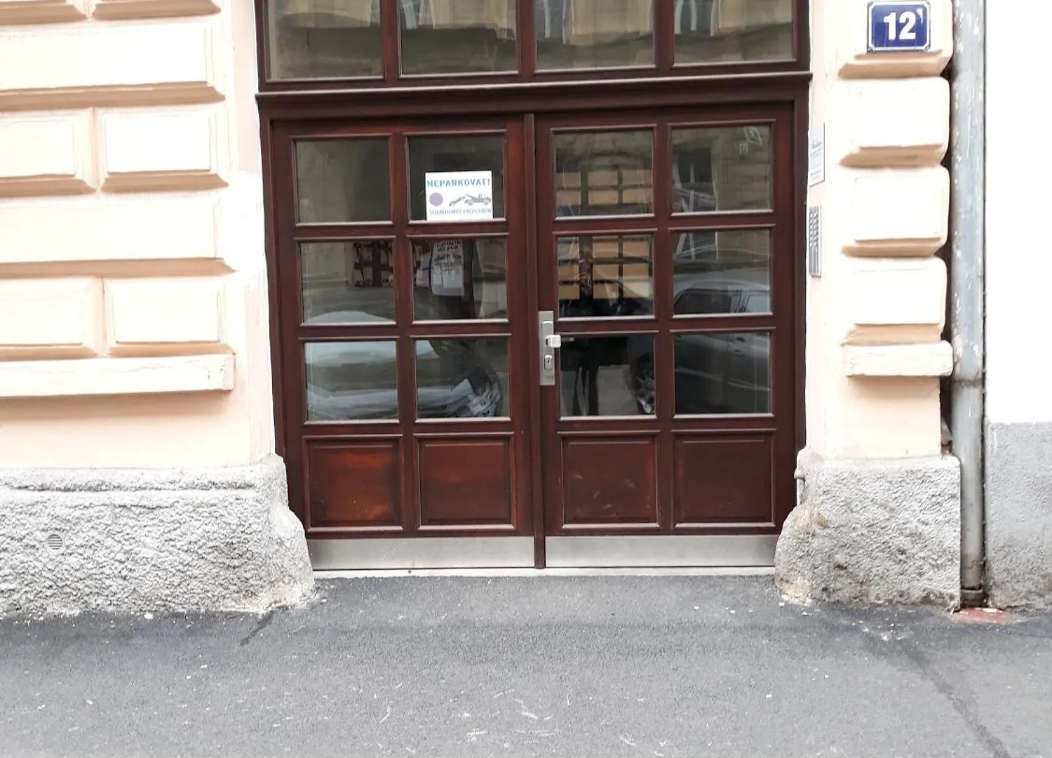 Apartment Za Poricskou Branou براغ